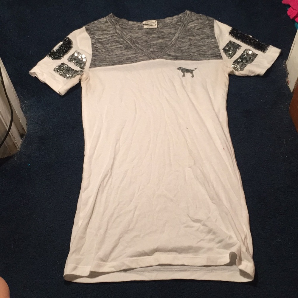 PINK v neck